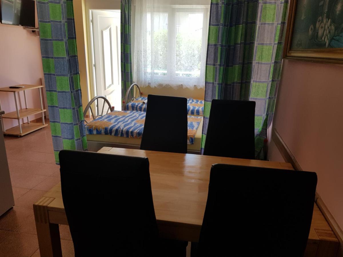 Zino Appartement Umag Buitenkant foto